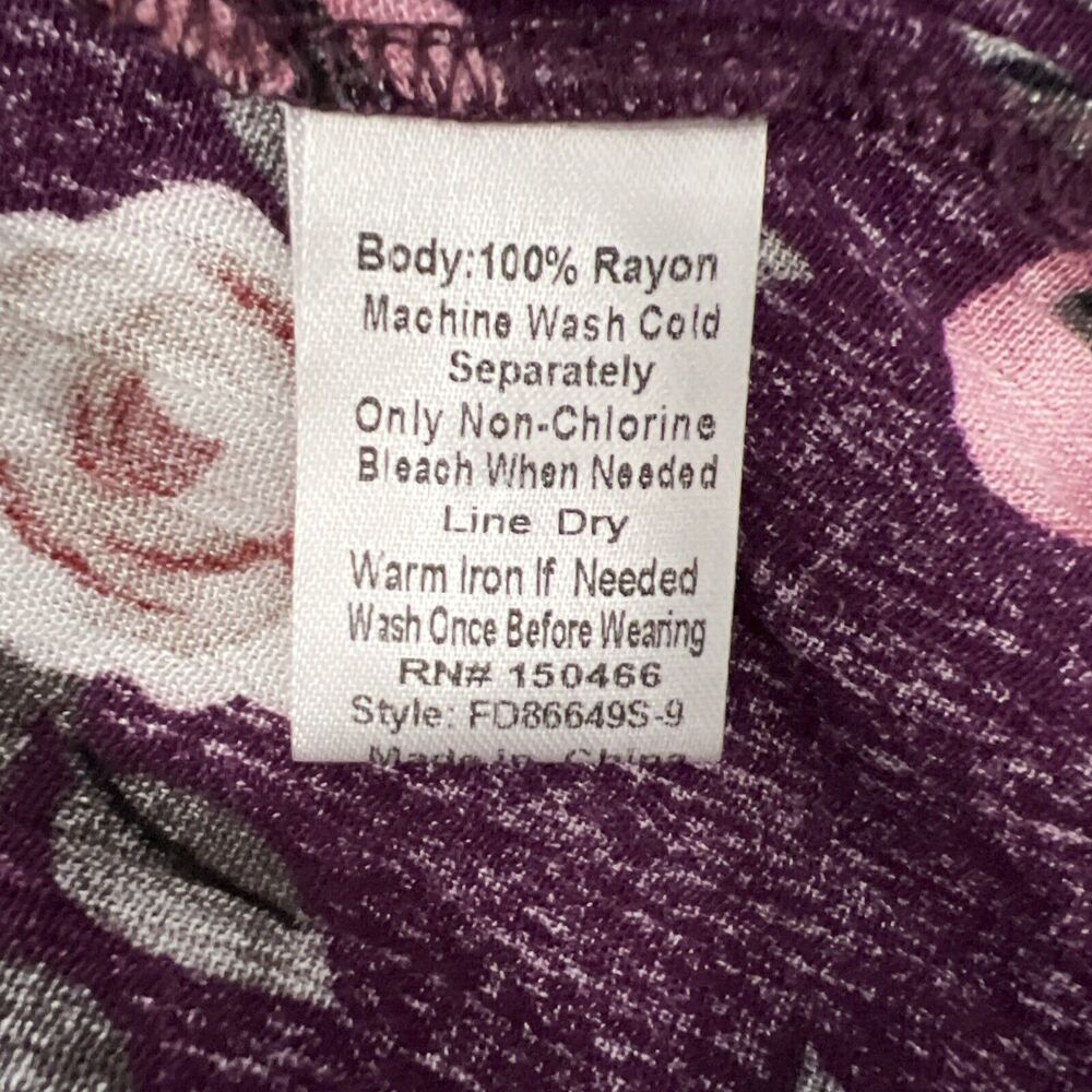Monday Fun Shirt Womens Small Purple Long Sleeve V-Neck Floral Stitch Fix Top - Picture 8 of 11